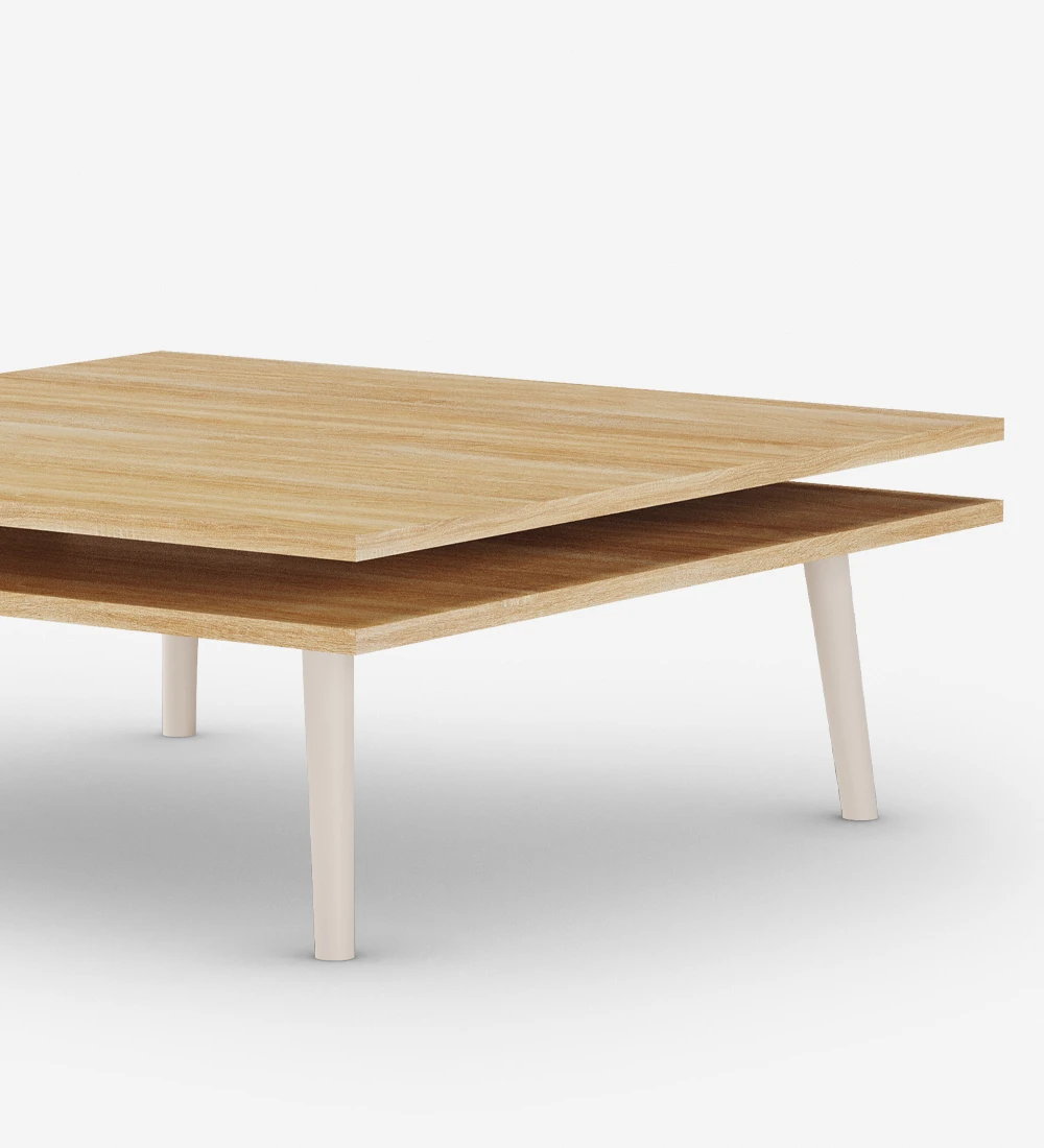 Table basse carré à deux plateaux en chêne naturel et pieds laqués perle.