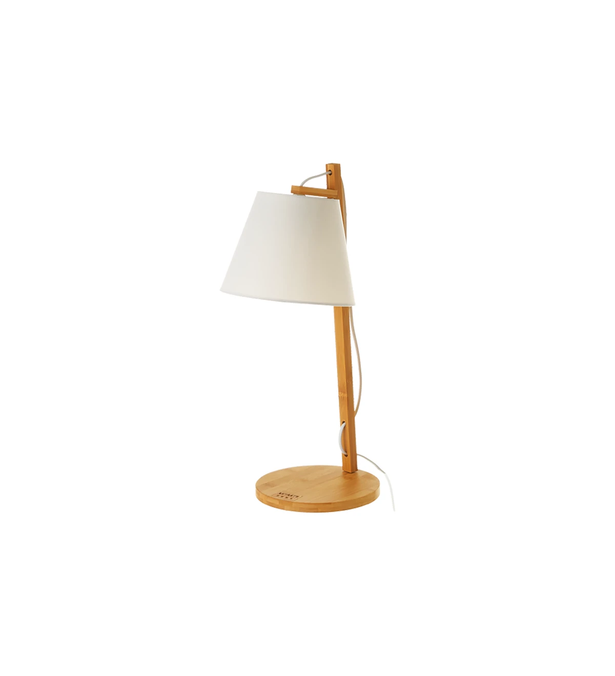 Lampe de table en bambou.