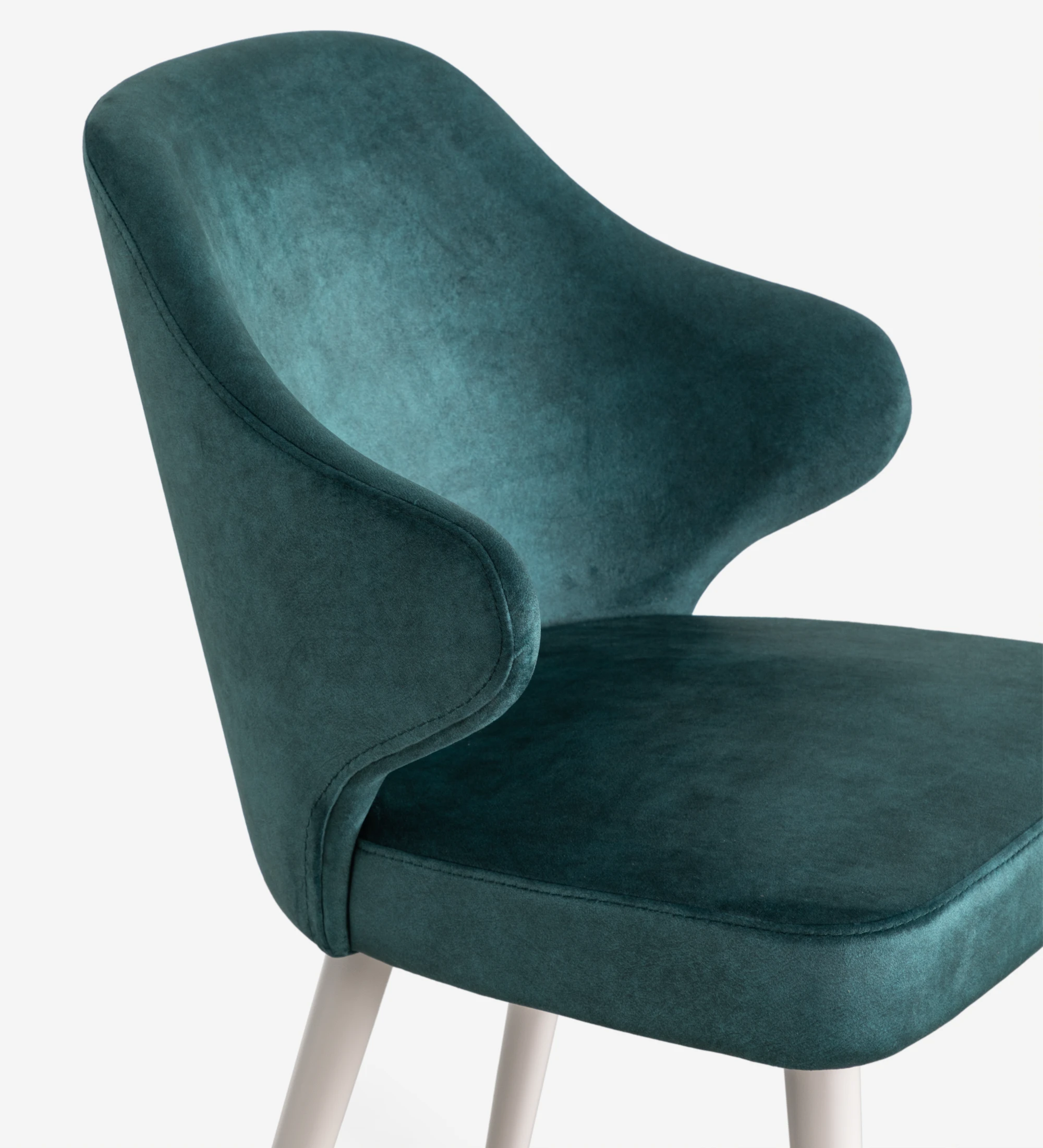 Chair upholstered in petroleum blue fabric, feet lacquered in pearl.