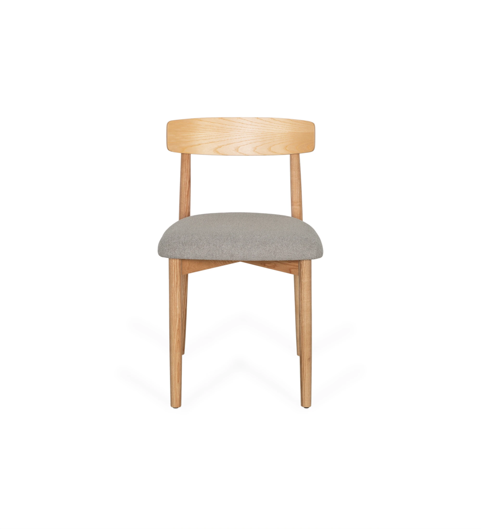 Cadeira em madeira cor natural com assento estofado a tecido