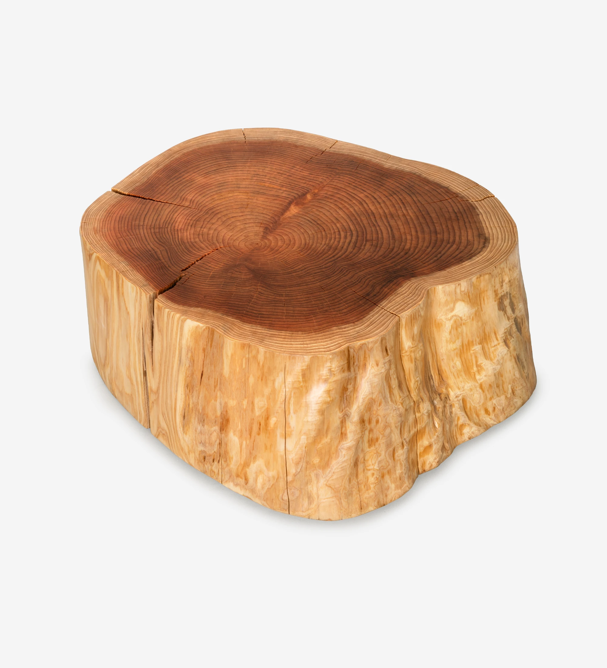 Mesa de centro Tronco mediana en madera natural de cryptomeria, Ø 60 a 75 cm.