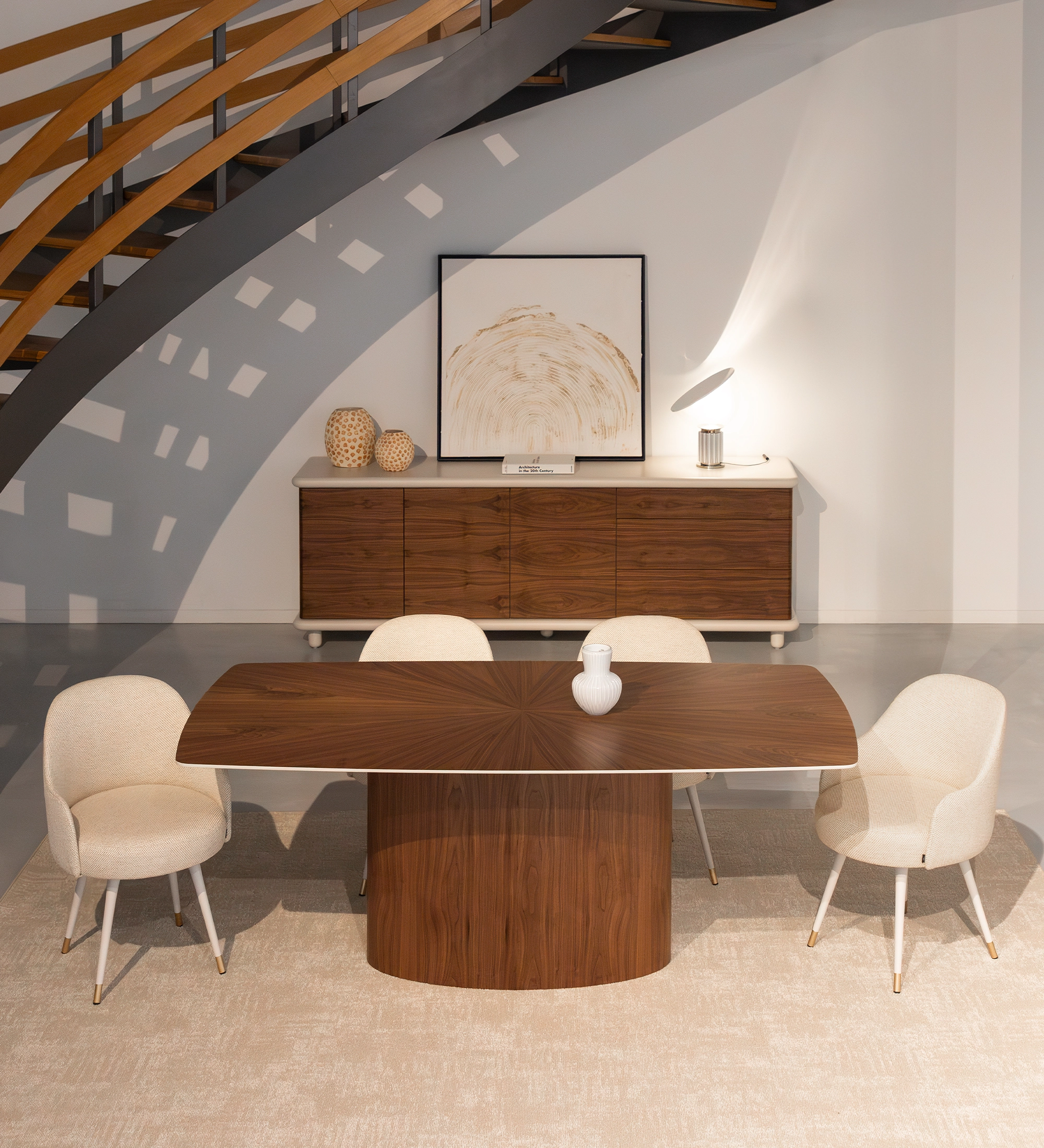 Paris rectangular dining table 180 x 100 cm, in natural walnut.
