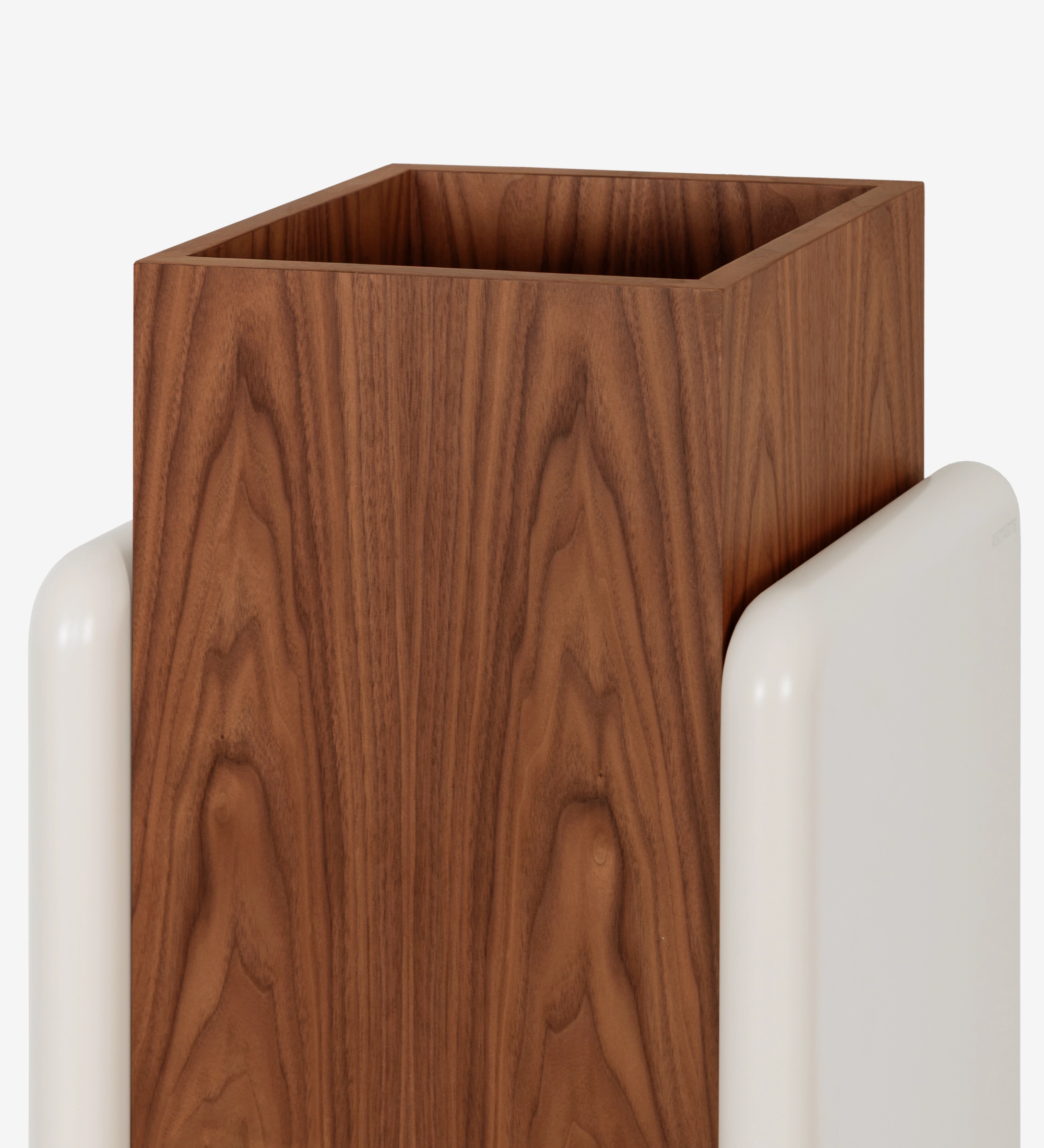 Flower box in pearl lacquer and natural walnut
