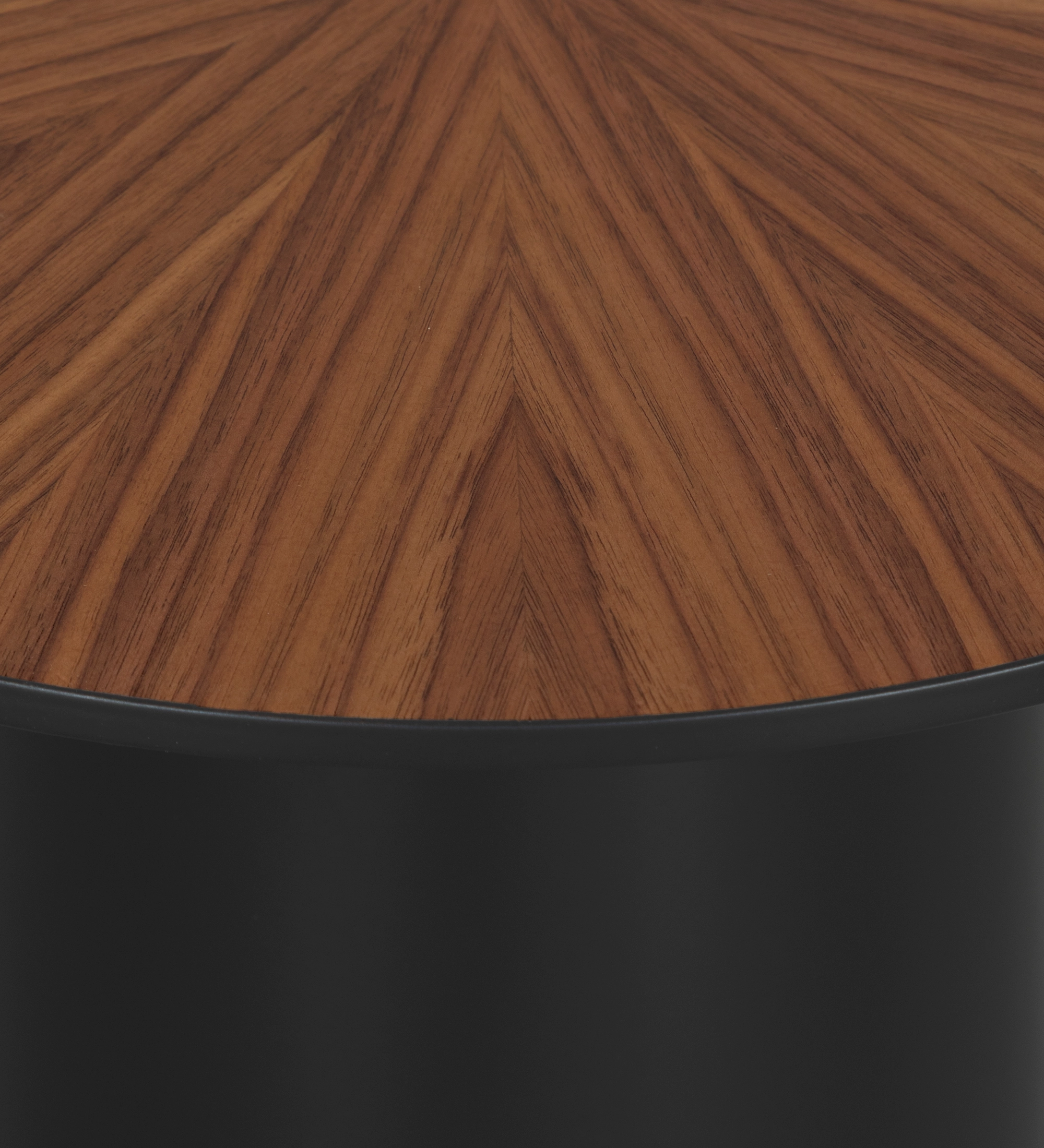 Detalhe da Mesa de Apoio Paris em madeira de nogueira e estrutura preto sofisticado