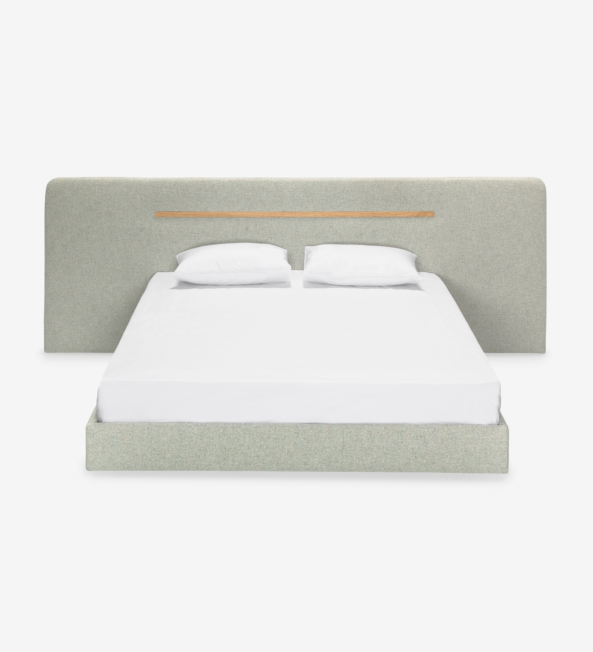 Cama de casal com cabeceira e base suspensa estofada em tecido verde, pormenor em carvalho natural.