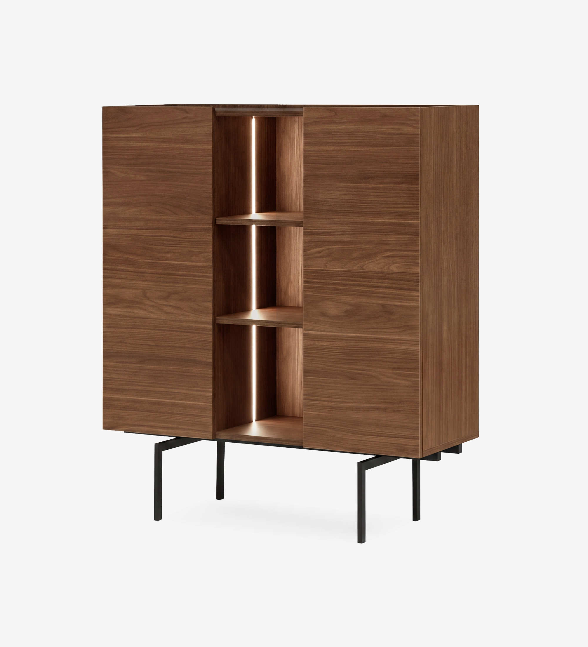 Vaisselier Lagos en noyer avec étagères centrales éclairées et pieds métalliques