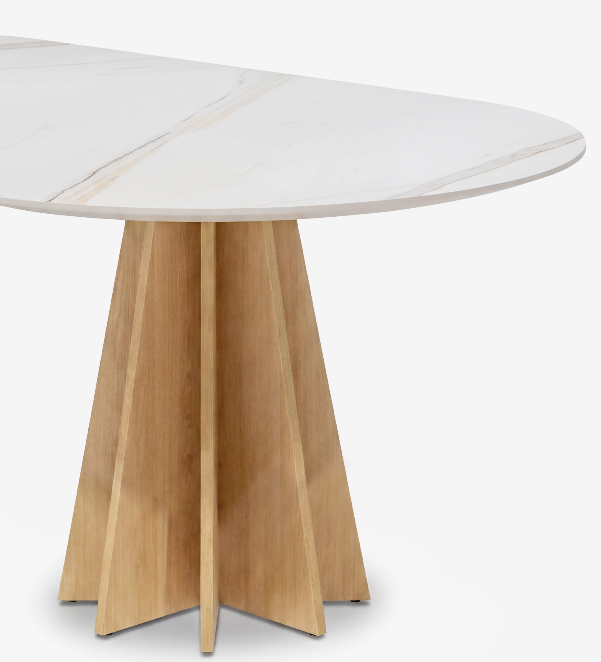 Mesa de Jantar Lagos com tampo redondo em mármore branco e base pedestal em madeira