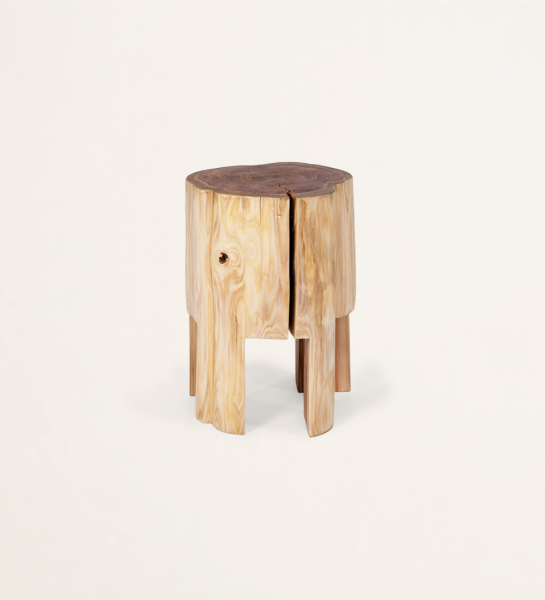 Mesa de apoio tronco em madeira natural de criptoméria, com 4 pés.