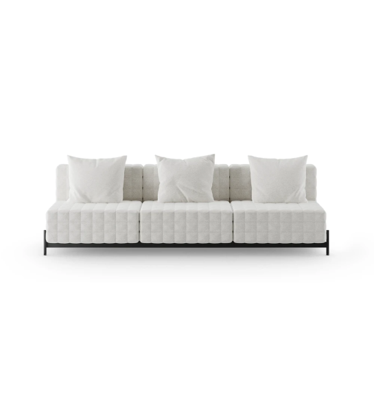 Sofá Cannes 3 plazas sin brazos tapizado en tejido perla, pies en metal lacado negro, 280 cm.