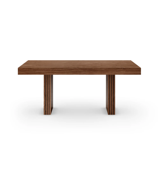 Mesa de comedor Cannes rectangular 180 x 100 cm, en nogal, pies con frisos.