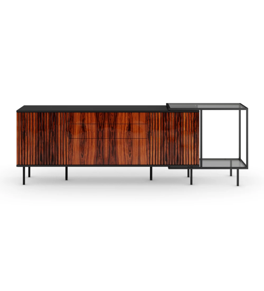 Buffet avec 2 portes avec frises, 1 porte battante et 2 tiroirs en palissandre brillant, structure en noir et pieds en métal laqué noir avec niveleurs. Extension latérale avec structure en métal laqué noir, plateau en verre et étagère.
