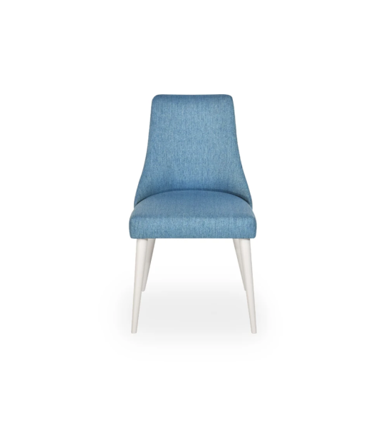 Cadeira Oslo estofada a tecido azul, pés lacados a pérola.