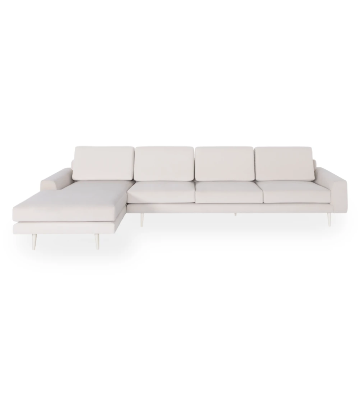 Sofá Oslo 3 plazas y chaise longue izquierda, tapizado en tela beige, pies lacados perla, 339 cm.