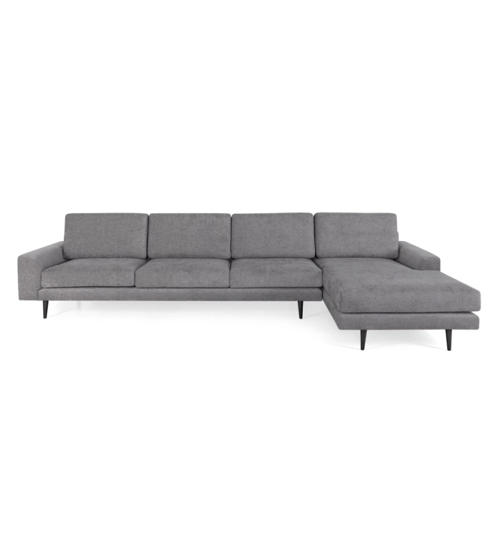 Sofá Oslo 3 plazas y chaise longue derecha, tapizado en tela gris, pies lacados marrón oscuro, 339 cm.