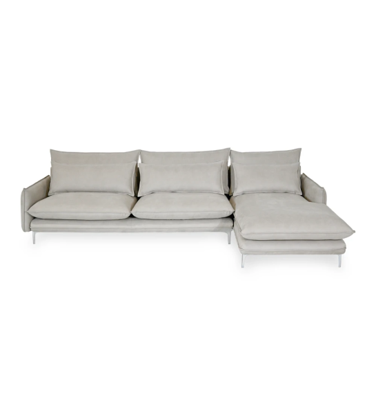 Sofá Veneza 3 plazas y chaise longue derecha, tapizado en tela gris claro, pies en metal, 302 cm.