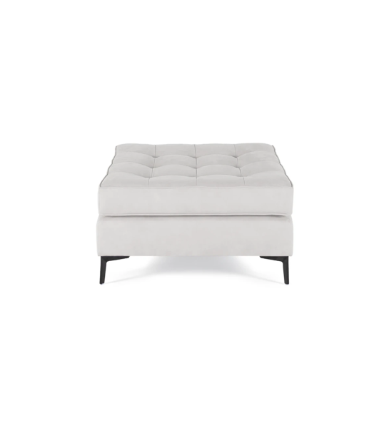 Barcelona square puff, upholstered in light gray fabric, black lacquered metal feet, 85 x 85 cm.