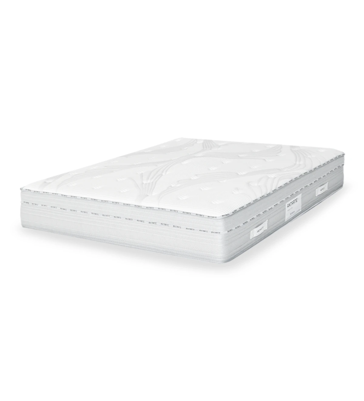 Matelas pour lits doubles et simples fabriqué à partir d'une formulation de mousse exclusive et brevetée.