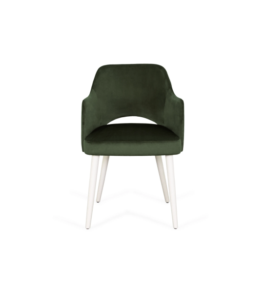 Chaise Londres avec accoudoirs recouvert en tissu vert, pieds laqués perles.