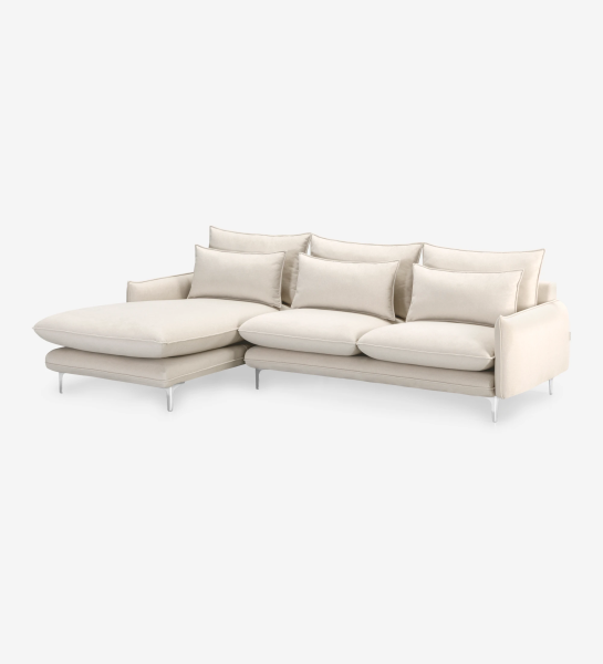 Sofá Veneza 3 plazas y chaise longue derecha, tapizado en tela beige, pies en metal, 259 cm.