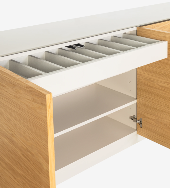 Sideboard with 4 doors in natural oak, with cutlery drawer, glass top and pearl lacquered structure.