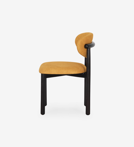 Ash wood chair in wenge color, with seat and backrest upholstered in yellow fabric.