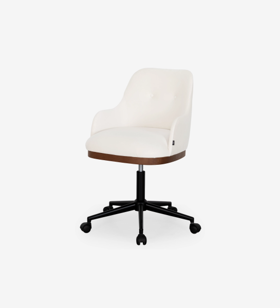 Silla ejecutiva giratoria, tapizada en tela blanca, con detalle en nogal.