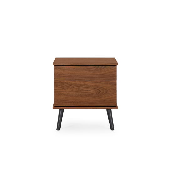 Table de chevet Oslo avec 2 tiroirs et structure en placage de noyer naturel. Pieds laqués noir. Dimensions : 55 x 57,5 cm.