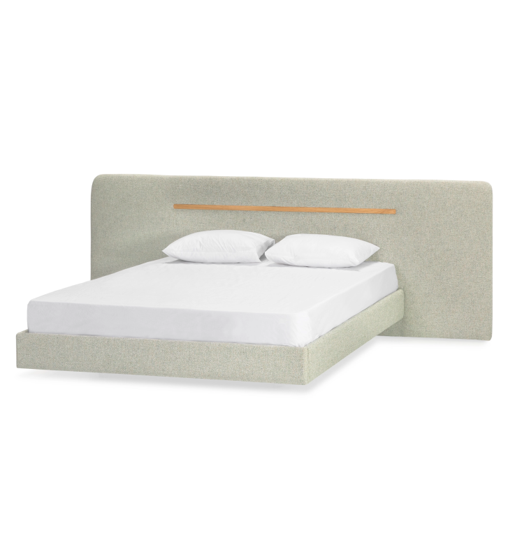 Lit double avec tête de lit et base suspendue rembourrées en tissu vert, détail en chêne naturel.          Perguntar ao ChatGPT