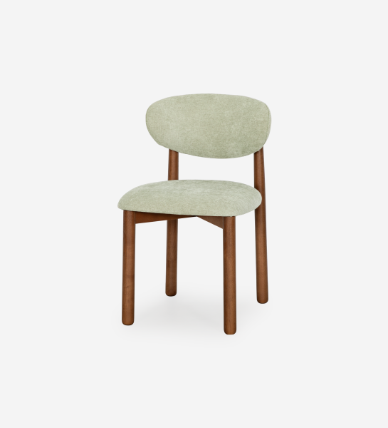 Chaise Nice vert pâle, assise et dossier rembourrés, pieds en bois