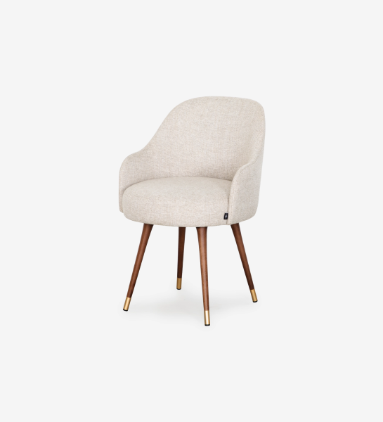 Silla Geneve tapizada beige con patas de madera y puntas doradas