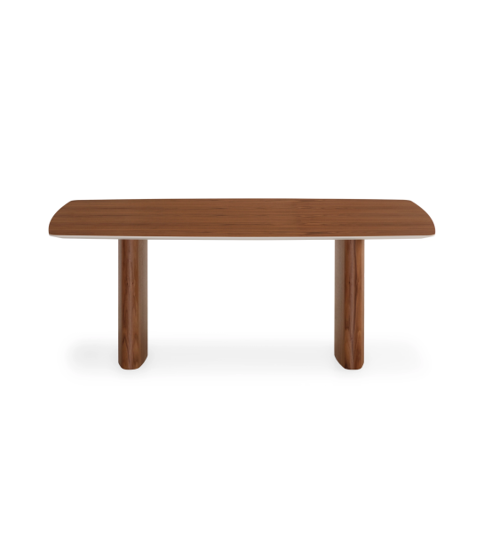 Mesa de comedor rectangular París 180x100 cm, en nogal natural con detalle de tablero perlado.