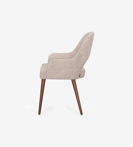 Chaise Paris beige rembourrée vue de profil, pieds en bois foncé