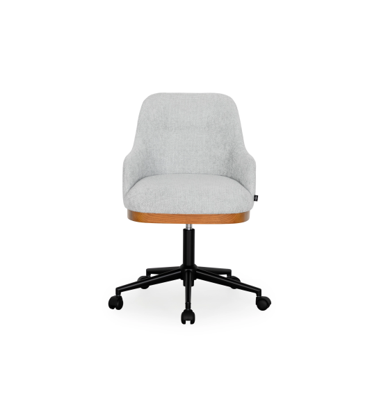 Fauteuil de direction pivotant, revêtu de tissu gris clair, avec des détails en bois couleur miel.