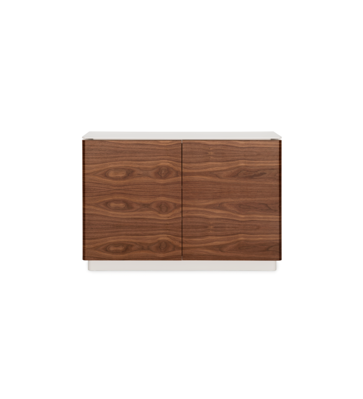 Shoe cabinet with 2 doors in natural walnut, top and structure lacquered in pearl.