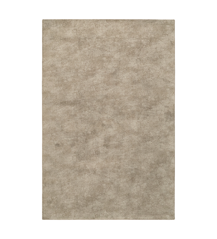 Tapis avec un motif dans des tons de taupe, finition bord plié + feutre feltex 6 mm.