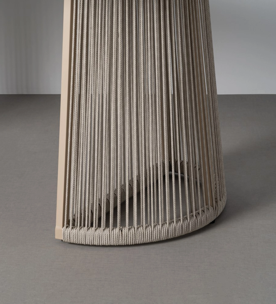 Base da Mesa de Jantar Caminha com cordas verticais entrelaçadas e pé semicircular bege